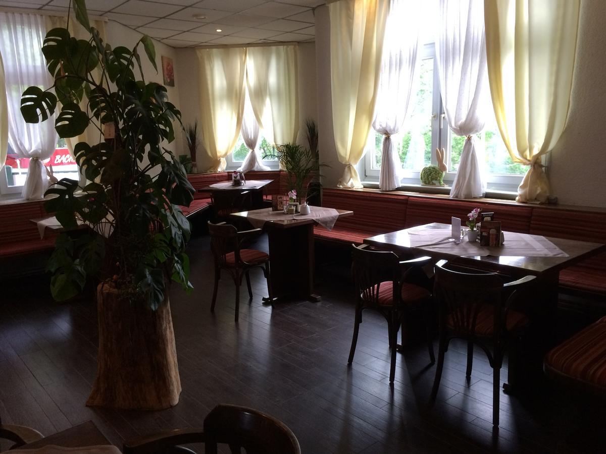 Grossbreitenbach Hotel Restaurant Hohe Tanne מראה חיצוני תמונה